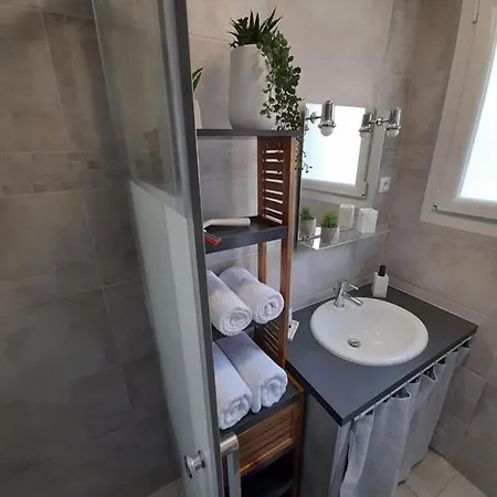 Neuf De 30 M2 Au Coeur De Classe 2 Etoiles Appartamento *